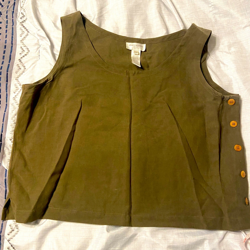 BOGO sleeveless cropped top